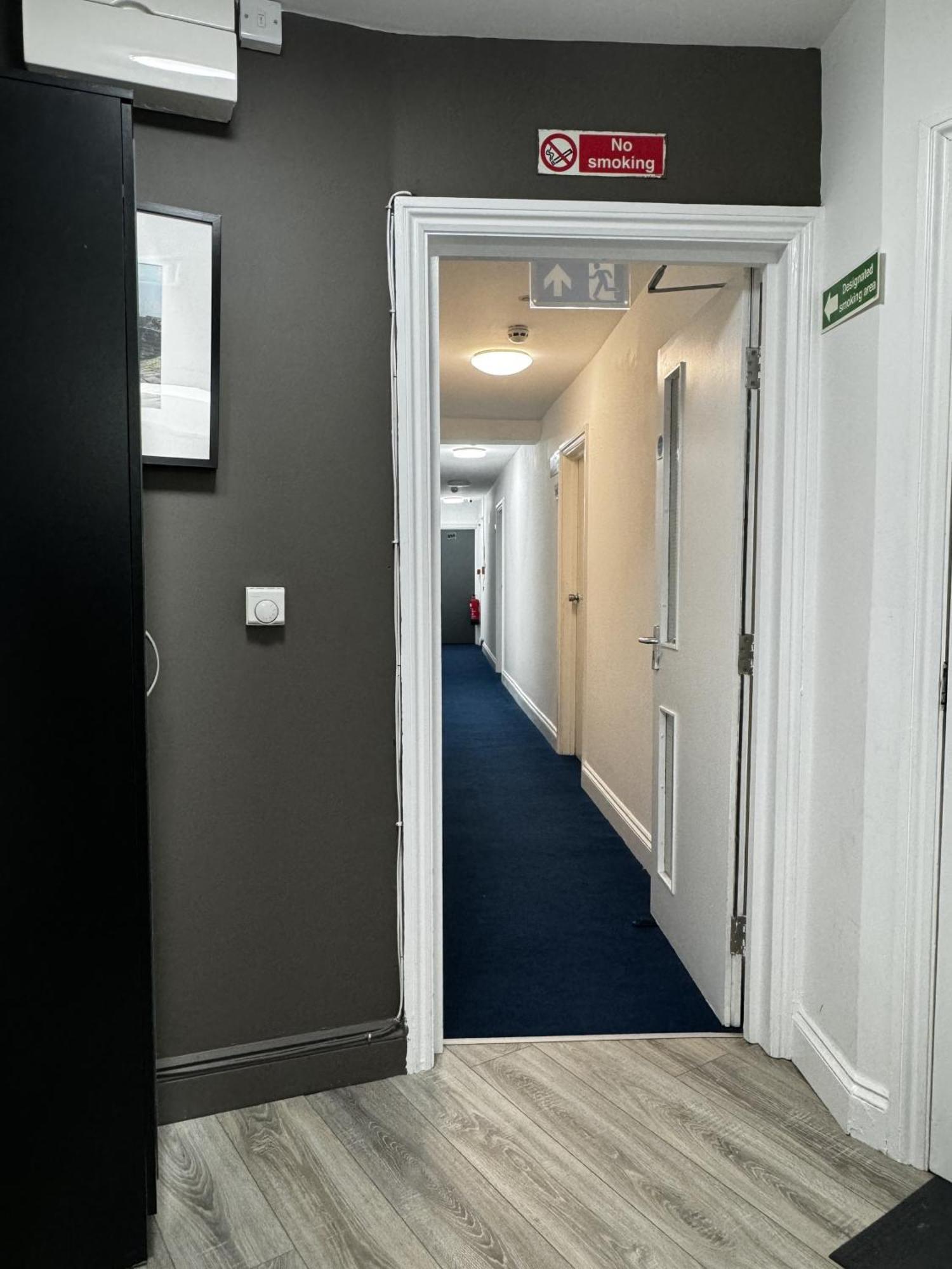 Hotel The Bank Barking  Zewnętrze zdjęcie